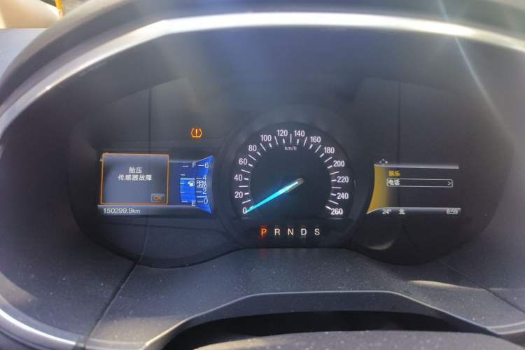 Used Ford Edge 2016 EcoBoost 245 Two-Wheel-Drive Titanium 7-Seater Instrument Cluster