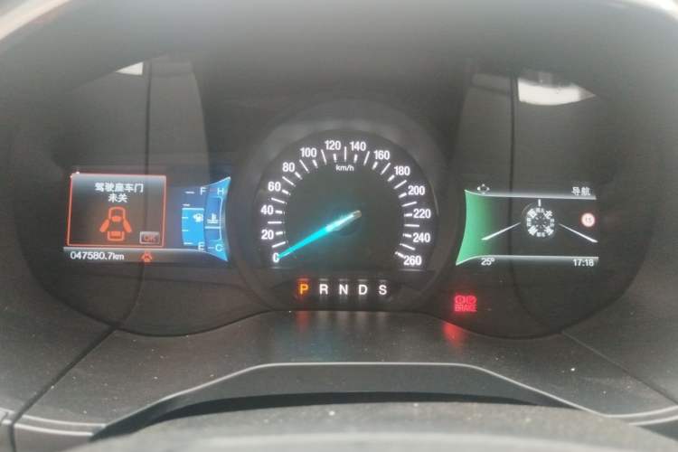 Used Ford Edge 2016 EcoBoost 245 Four-Wheel Drive Titanium Edition 7-Seater Instrument Cluster