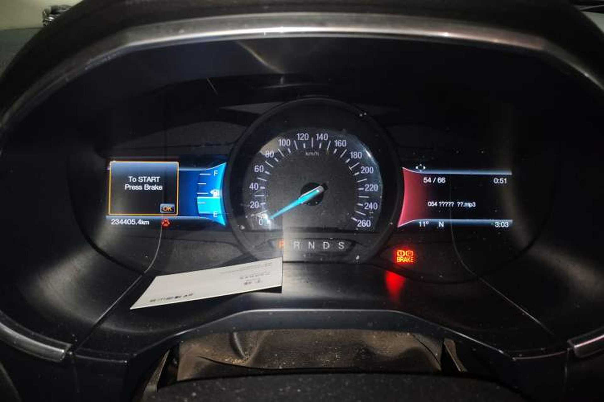Used Ford Edge 2016 EcoBoost 245 Four-Wheel Drive Titanium Edition 7-Seater Instrument Cluster