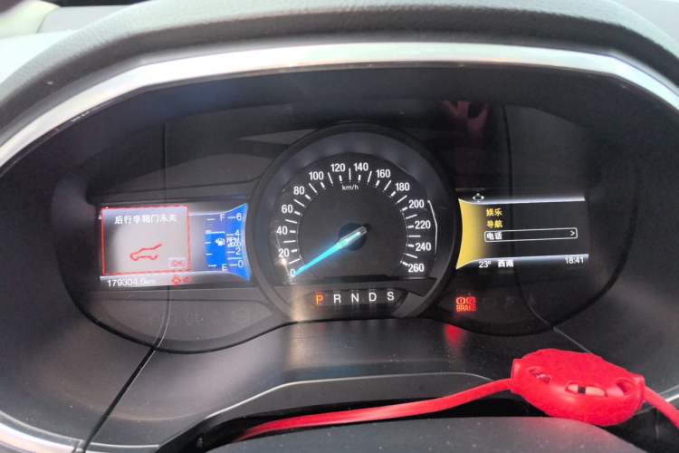 Used Ford Edge 2016 EcoBoost 245 Four-Wheel Drive Titanium Edition 7-Seater Instrument Cluster