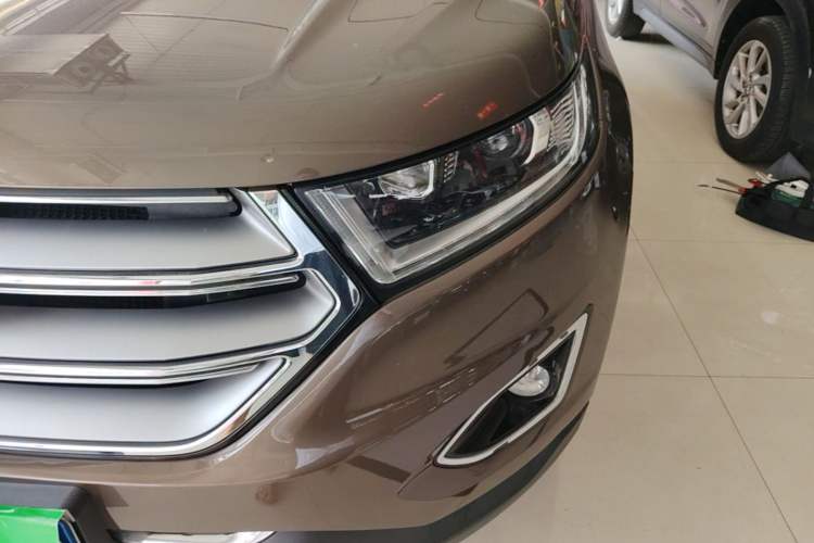 Used Ford Edge 2016 EcoBoost 245 Four-Wheel Drive Titanium Edition 7-Seater Left Front Headlight
