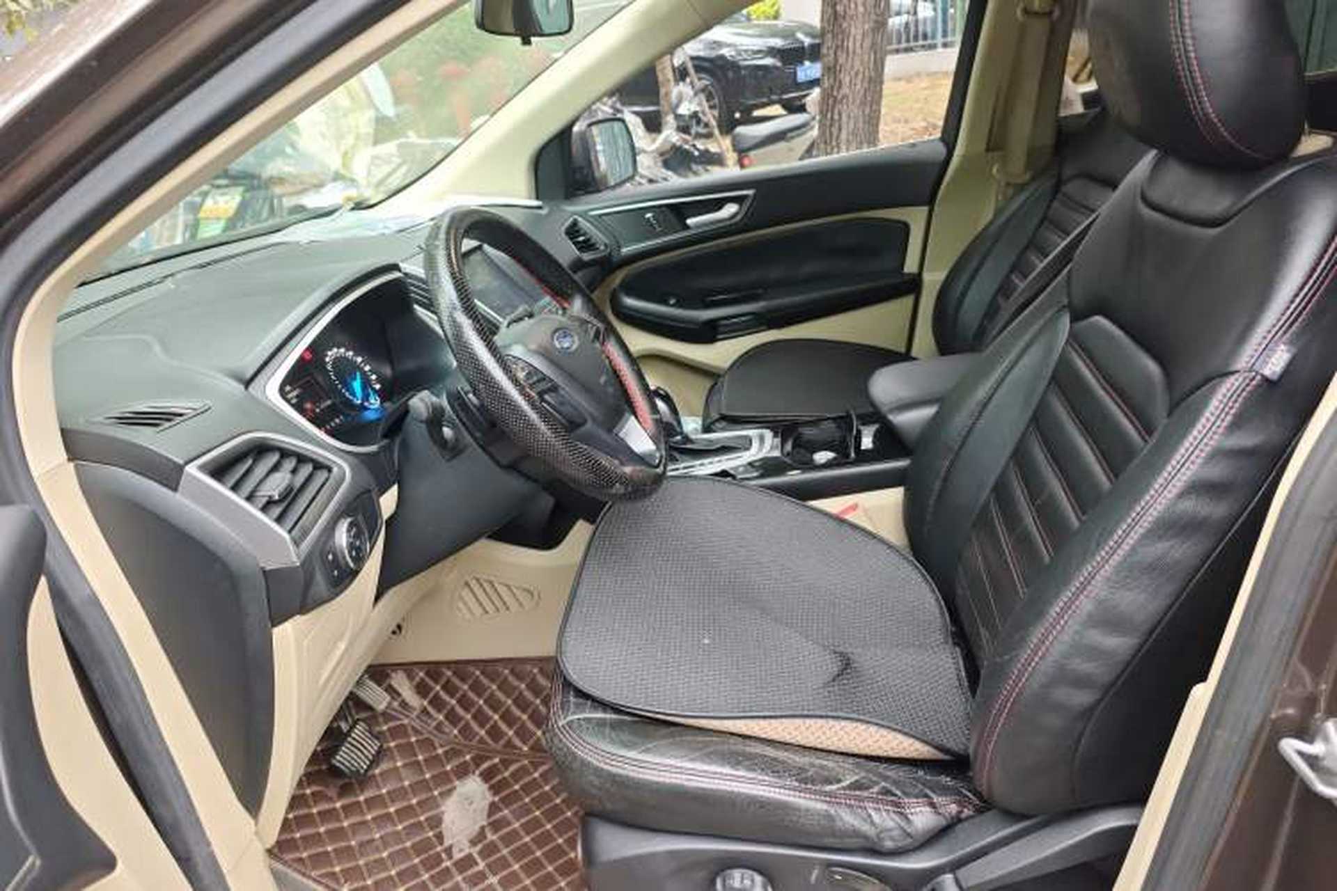 Used Ford Edge 2016 EcoBoost 245 Two-Wheel-Drive Titanium 5-Seater Left Front Seat