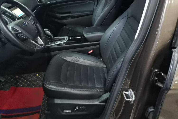 Used Ford Edge 2016 EcoBoost 245 Four-Wheel Drive Titanium Edition 7-Seater Left Front Seat