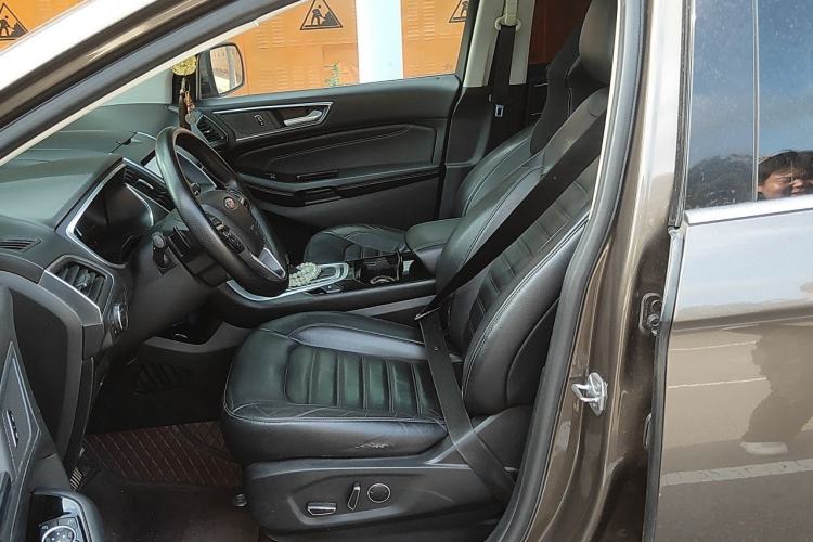Used Ford Edge 2016 EcoBoost 245 Four-Wheel Drive Titanium Edition 7-Seater Left Front Seat