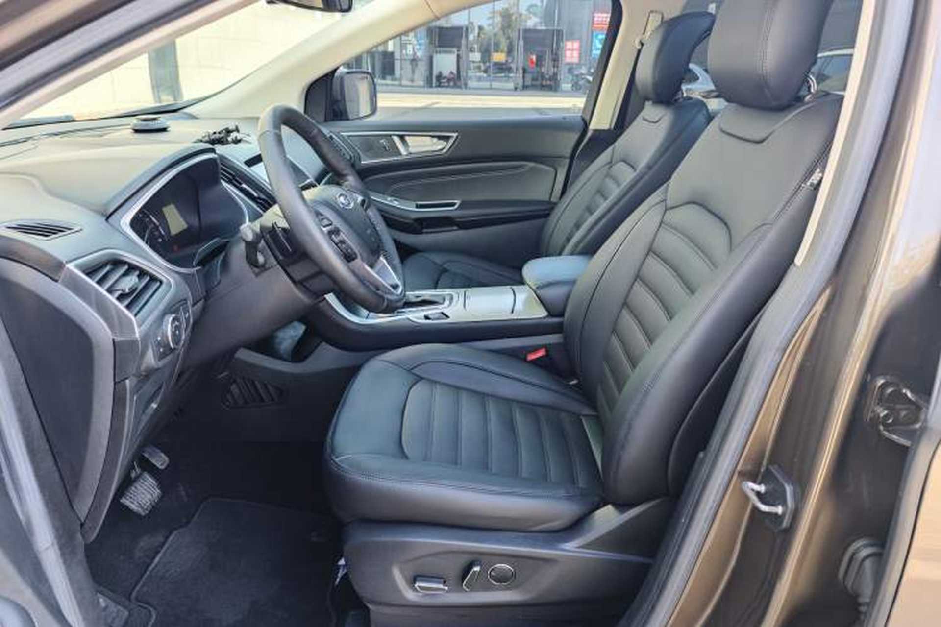 Used Ford Edge 2016 EcoBoost 245 Two-Wheel-Drive Titanium 7-Seater Left Front Seat
