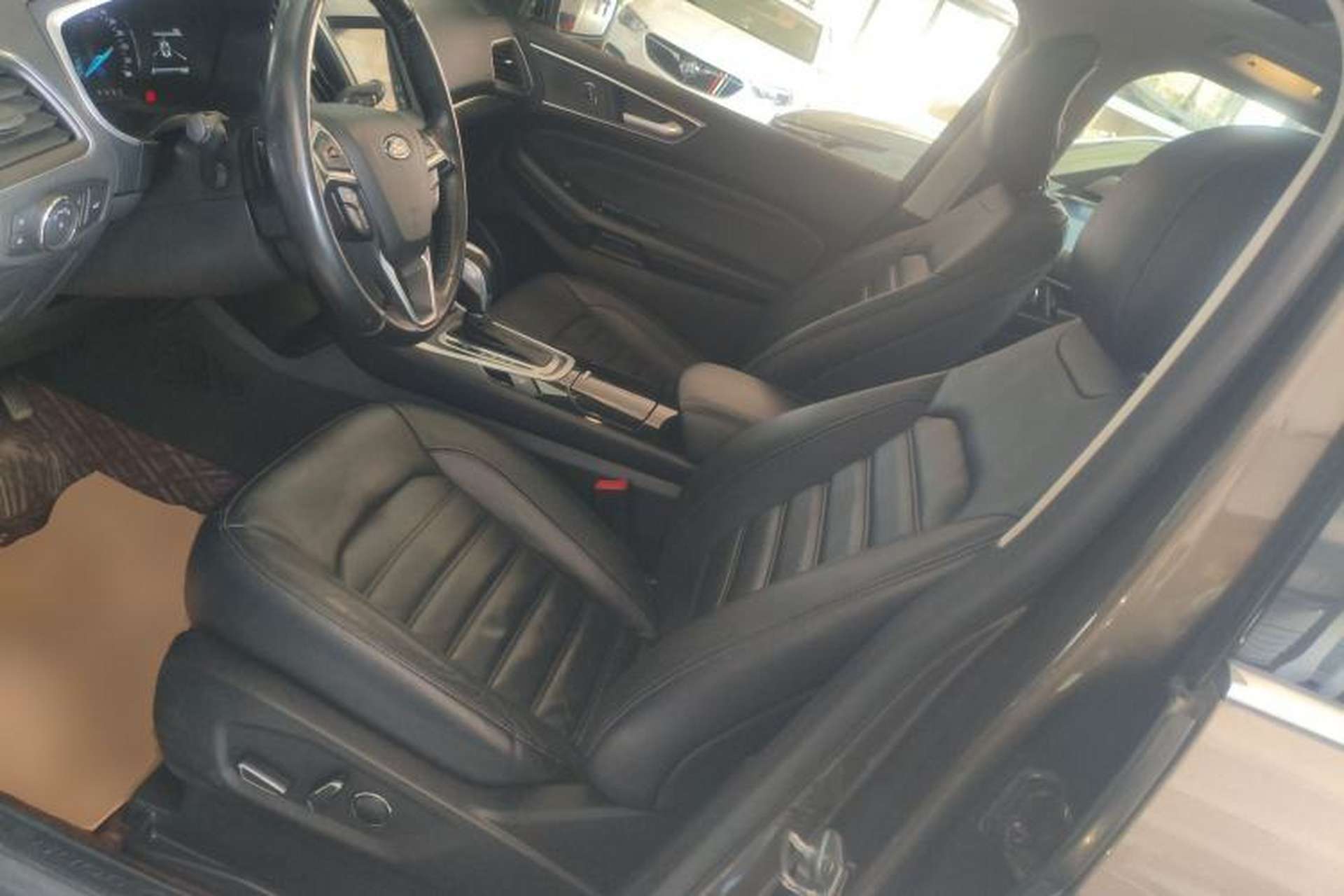Used Ford Edge 2016 EcoBoost 245 Four-Wheel Drive Titanium Edition 7-Seater Left Front Seat