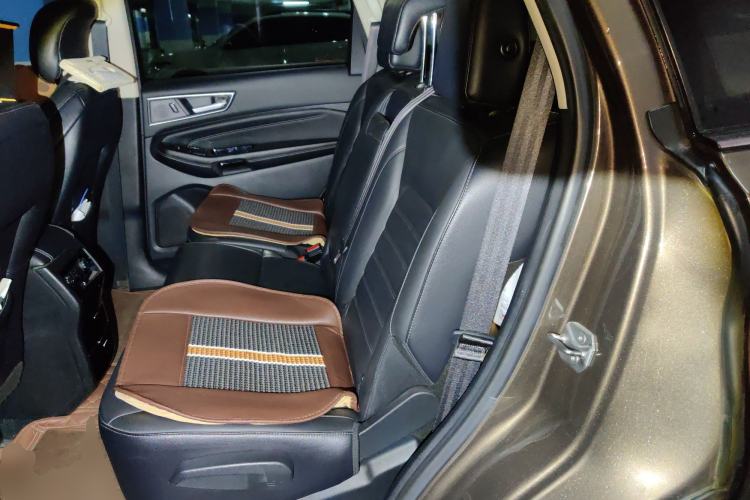 Used Ford Edge 2016 EcoBoost 245 Two-Wheel-Drive Titanium 7-Seater Left Rear Seat