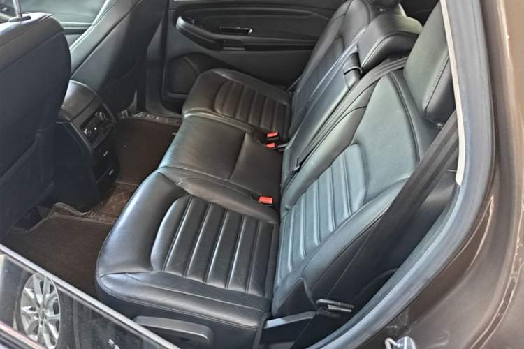 Used Ford Edge 2016 EcoBoost 245 Two-Wheel-Drive Titanium 7-Seater Left Rear Seat