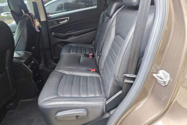 Used Ford Edge 2016 EcoBoost 245 Two-Wheel-Drive Titanium 7-Seater Left Rear Seat