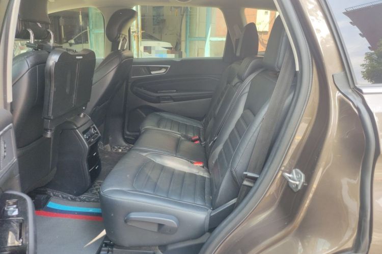 Used Ford Edge 2016 EcoBoost 245 Two-Wheel-Drive Titanium 7-Seater Left Rear Seat