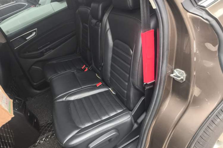 Used Ford Edge 2016 EcoBoost 245 Two-Wheel-Drive Titanium 7-Seater Left Rear Seat
