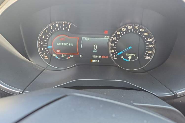 Used Ford Edge 2016 EcoBoost 245 Four-Wheel Drive Titanium Edition 7-Seater Odometer Close Up