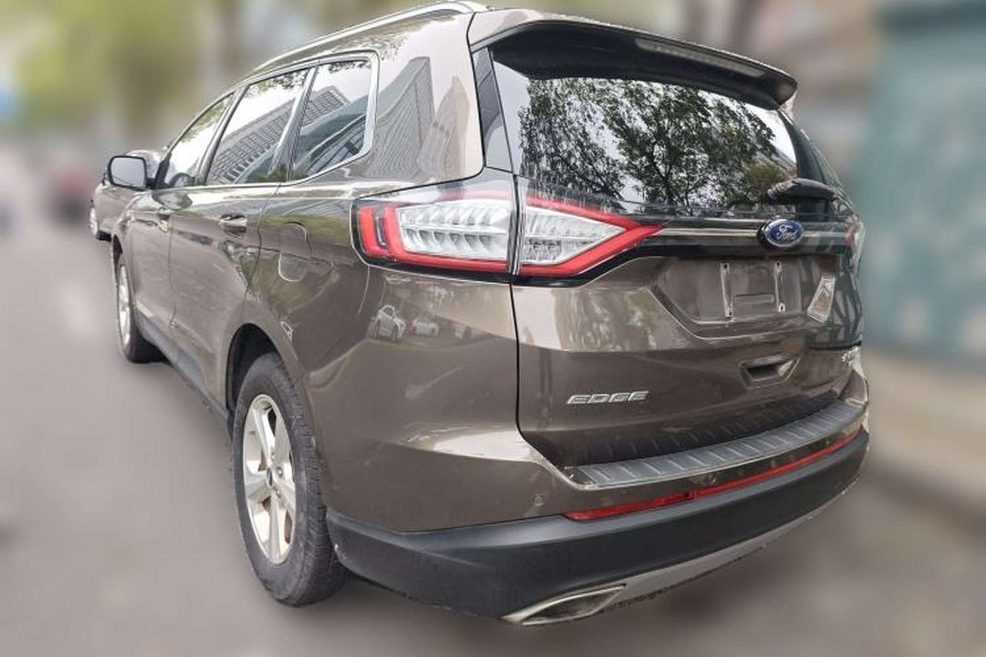 Used Ford Edge 2016 EcoBoost 245 Two-Wheel-Drive Titanium 5-Seater Rear Left 45 Deg