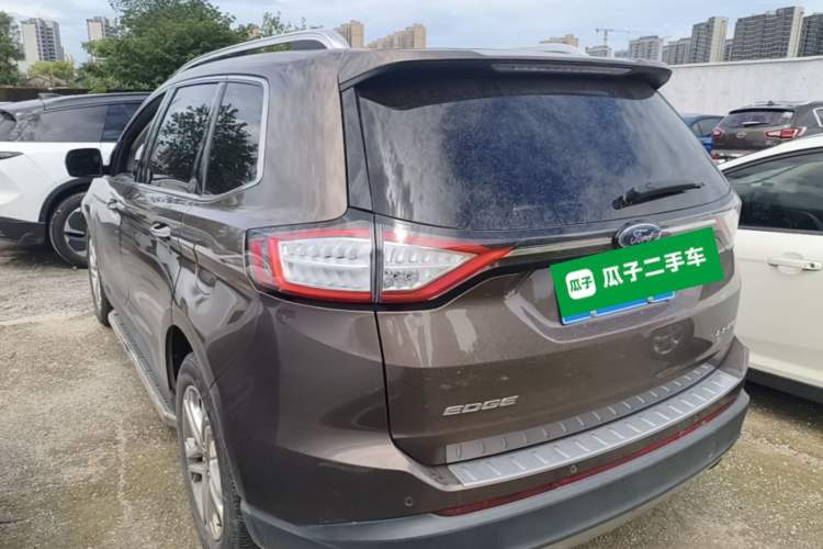 Used Ford Edge 2016 EcoBoost 245 Two-Wheel-Drive Titanium 7-Seater Rear Left 45 Deg