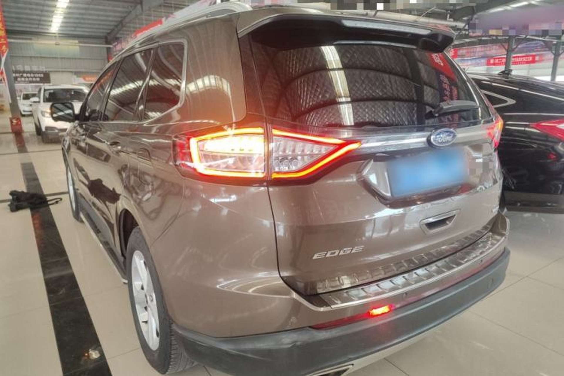 Used Ford Edge 2016 EcoBoost 245 Two-Wheel-Drive Titanium 5-Seater Rear Left 45 Deg