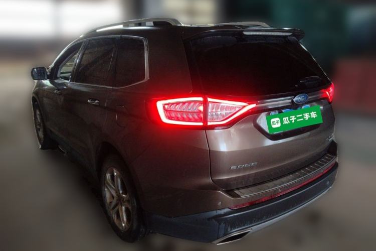 Used Ford Edge 2016 EcoBoost 245 Two-Wheel-Drive Titanium 7-Seater Rear Left 45 Deg