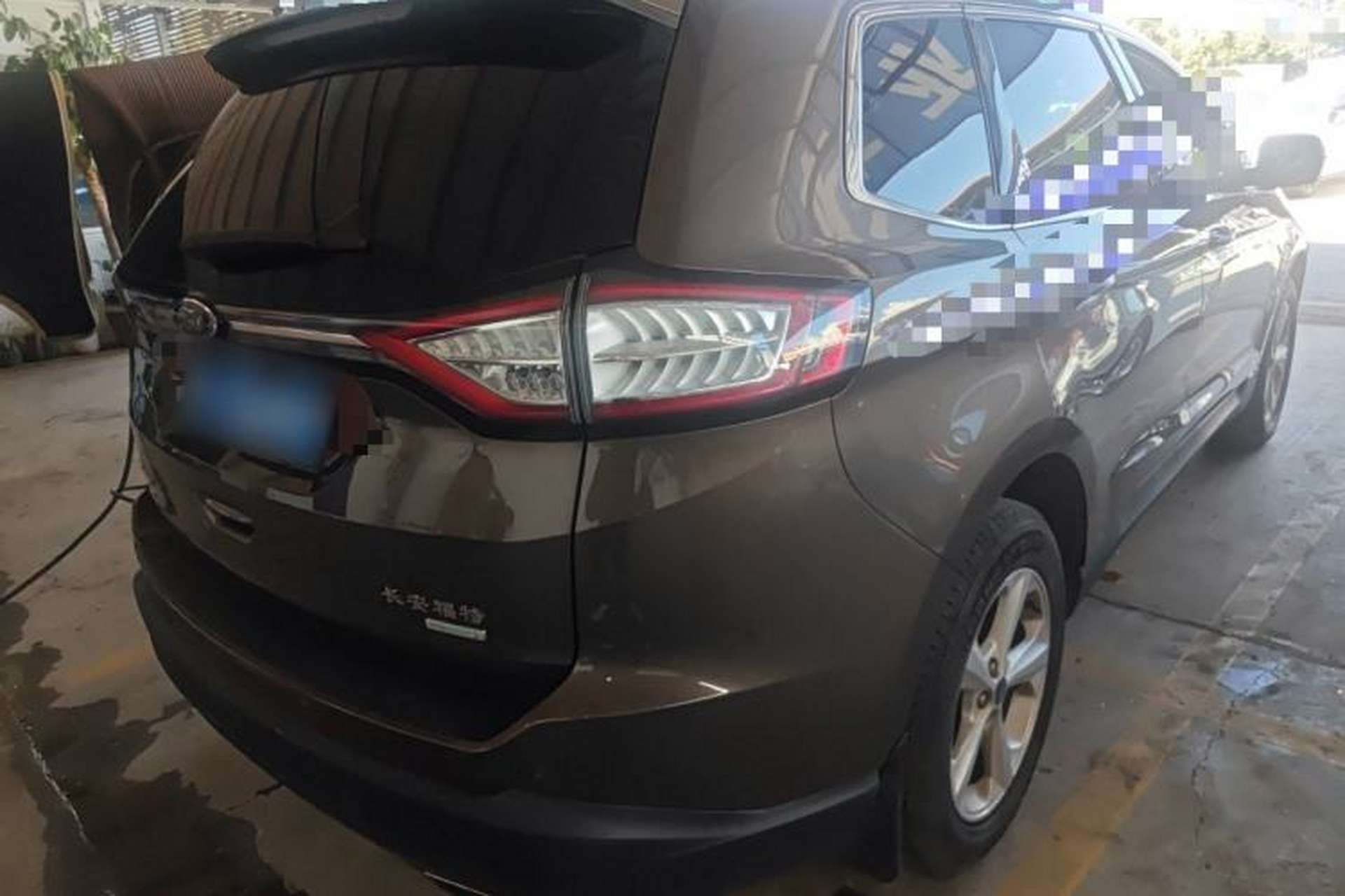 Used Ford Edge 2016 EcoBoost 245 Two-Wheel-Drive Titanium 5-Seater Rear Right 45 Deg