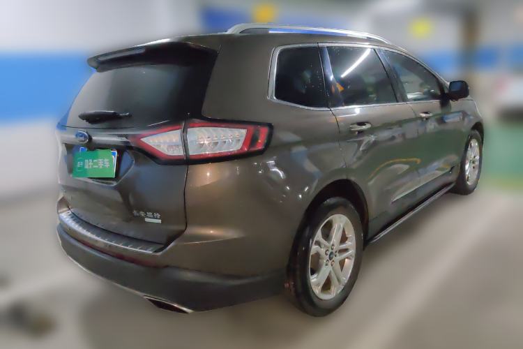 Used Ford Edge 2016 EcoBoost 245 Two-Wheel-Drive Titanium 7-Seater Rear Right 45 Deg
