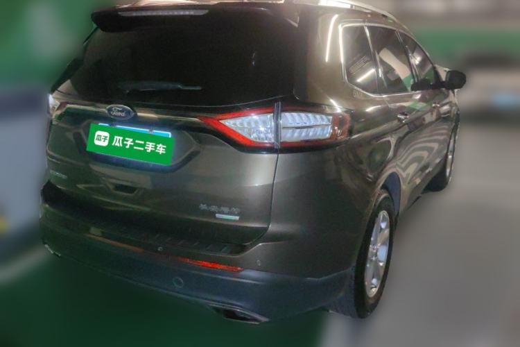 Used Ford Edge 2016 EcoBoost 245 Two-Wheel-Drive Titanium 5-Seater Rear Right 45 Deg