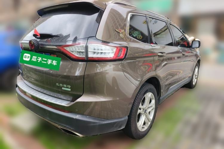 Used Ford Edge 2016 EcoBoost 245 Two-Wheel-Drive Titanium 7-Seater Rear Right 45 Deg
