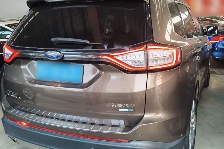 Used Ford Edge 2016 EcoBoost 245 Four-Wheel Drive Titanium 7-Seater Rear Right 45 Deg