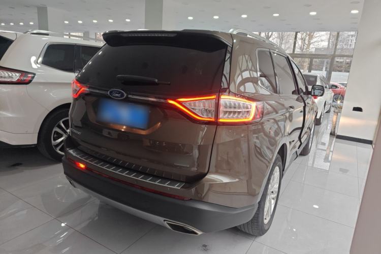 Used Ford Edge 2016 EcoBoost 245 Two-Wheel-Drive Titanium 7-Seater Rear Right 45 Deg