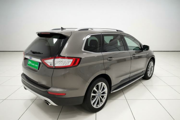 Used Ford Edge 2016 EcoBoost 245 Four-Wheel Drive Titanium 7-Seater Rear Right 45 Deg