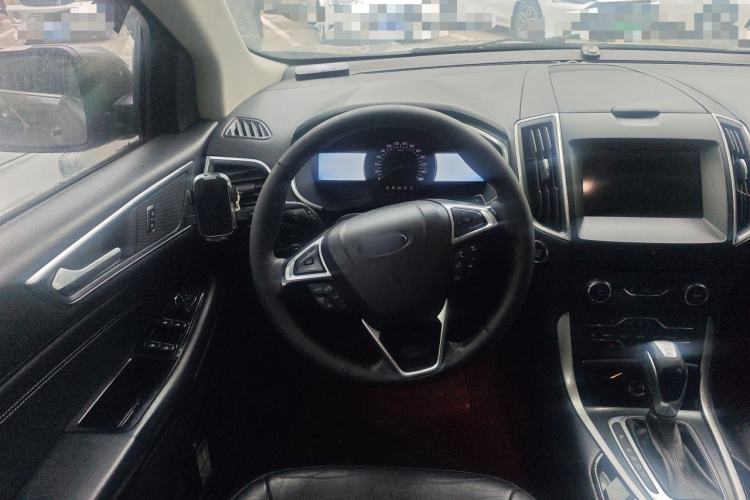 Used Ford Edge 2016 EcoBoost 245 Four-Wheel Drive Titanium Edition 7-Seater Steering Wheel
