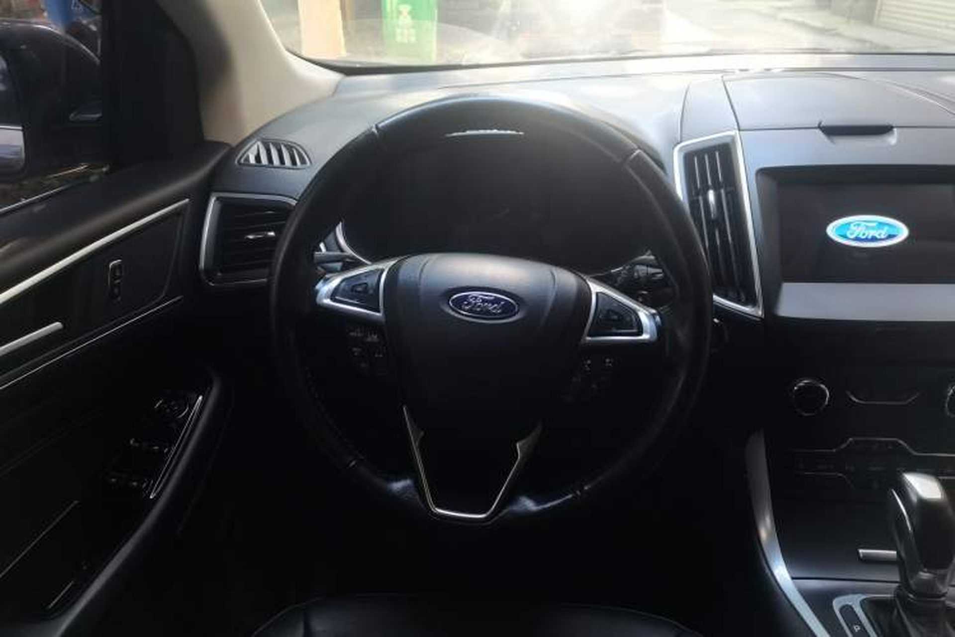 Used Ford Edge 2016 EcoBoost 245 Four-Wheel Drive Titanium Edition 7-Seater Steering Wheel