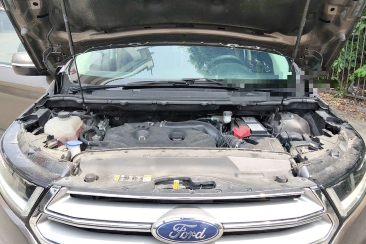 Used Ford Edge 2016 EcoBoost 245 Two-Wheel-Drive Titanium 7-Seater Engine Bay