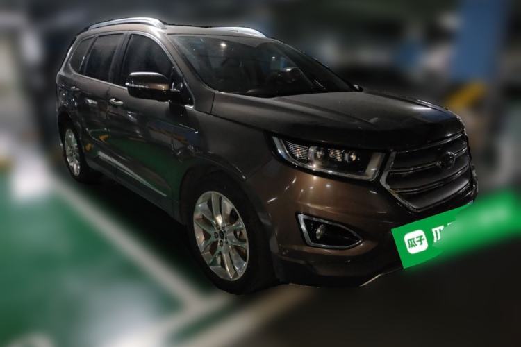 Used Ford Edge 2016 EcoBoost 245 Four-Wheel Drive Titanium 7-Seater Front Right 45 Deg