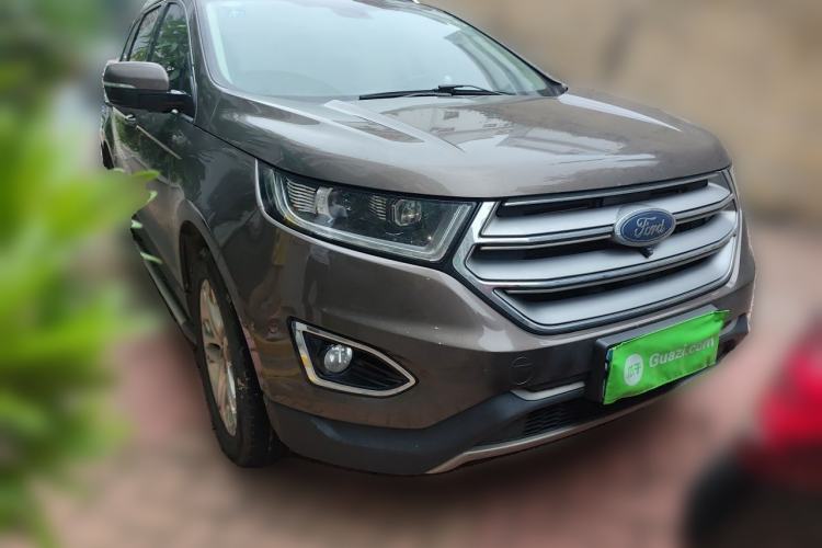 Used Ford Edge 2016 EcoBoost 245 Four-Wheel Drive Titanium Edition 7-Seater Front Right 45 Deg