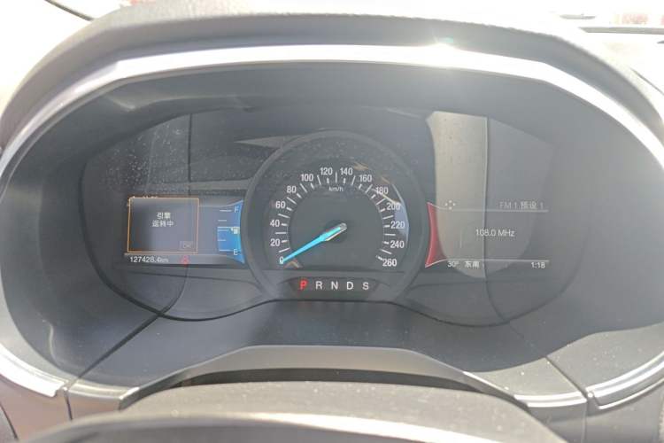 Used Ford Edge 2016 EcoBoost 245 Two-Wheel-Drive Titanium 7-Seater Instrument Cluster