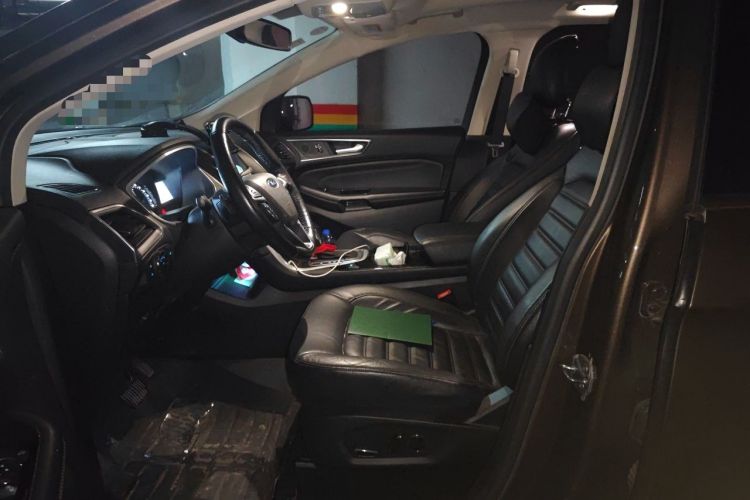 Used Ford Edge 2016 EcoBoost 245 Two-Wheel-Drive Titanium 7-Seater Left Front Seat