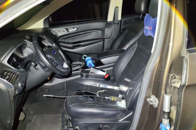 Used Ford Edge 2016 EcoBoost 245 Four-Wheel Drive Titanium Edition 7-Seater Left Front Seat