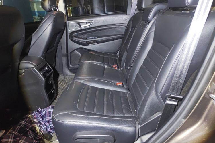 Used Ford Edge 2016 EcoBoost 245 Two-Wheel-Drive Titanium 7-Seater Left Rear Seat