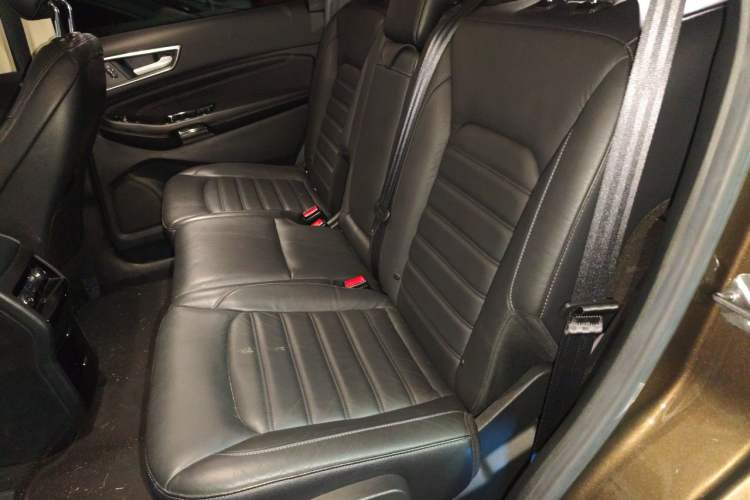 Used Ford Edge 2016 EcoBoost 245 Two-Wheel-Drive Titanium 7-Seater Left Rear Seat