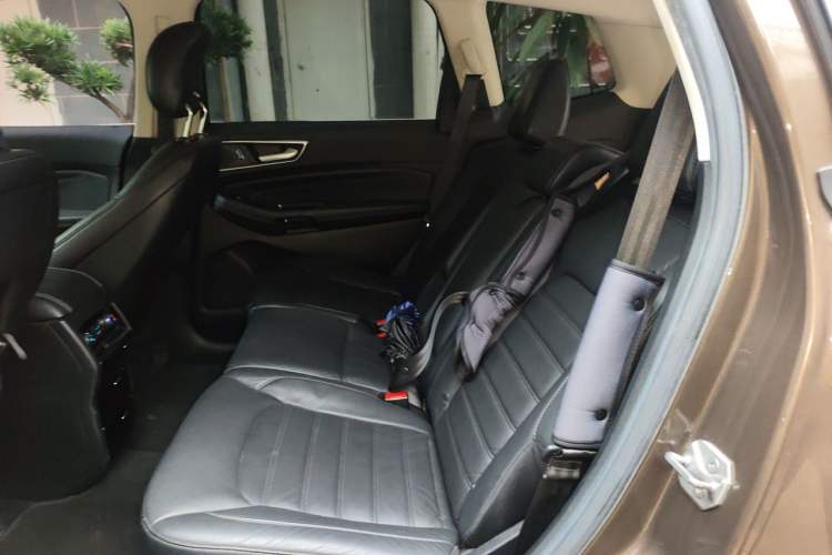 Used Ford Edge 2016 EcoBoost 245 Four-Wheel Drive Titanium Edition 7-Seater Left Rear Seat
