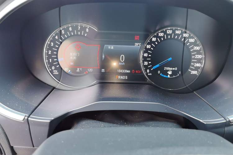 Used Ford Edge 2016 EcoBoost 245 Four-Wheel Drive Titanium 7-Seater Odometer Close Up
