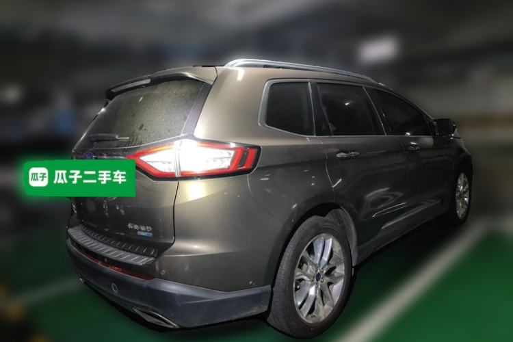 Used Ford Edge 2016 EcoBoost 245 Four-Wheel Drive Titanium 7-Seater Rear Right 45 Deg