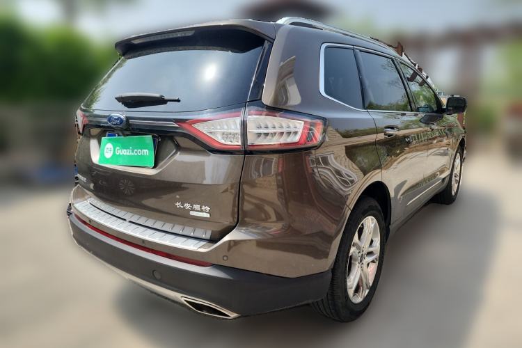 Used Ford Edge 2016 EcoBoost 245 Two-Wheel-Drive Titanium 7-Seater Rear Right 45 Deg