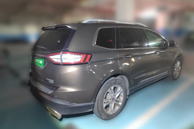 Used Ford Edge 2016 EcoBoost 245 Two-Wheel-Drive Titanium 7-Seater Rear Right 45 Deg