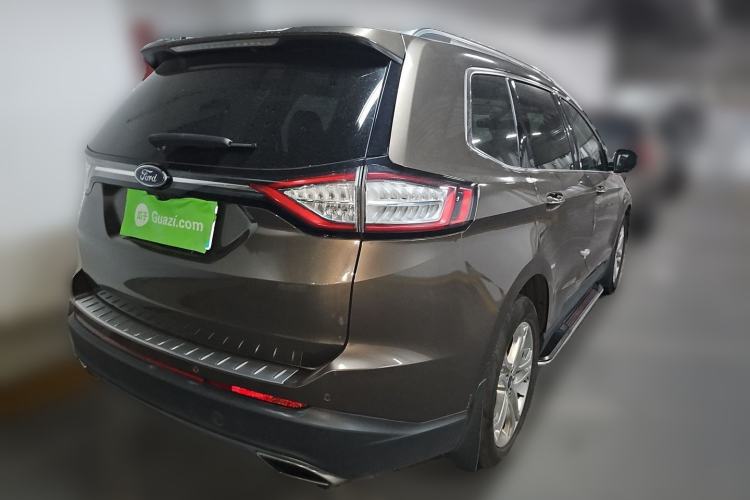 Used Ford Edge 2016 EcoBoost 245 Two-Wheel-Drive Titanium 7-Seater Rear Right 45 Deg