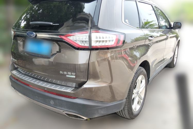 Used Ford Edge 2016 EcoBoost 245 Two-Wheel-Drive Titanium 7-Seater Rear Right 45 Deg