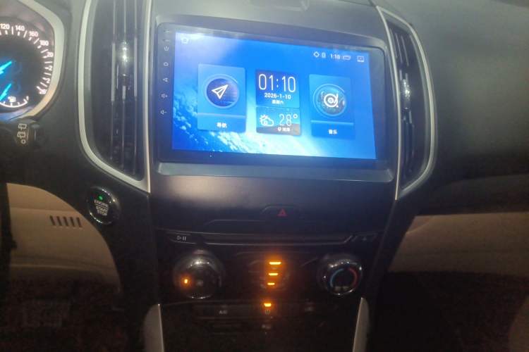 Used Ford Edge 2016 EcoBoost 245 Two-Wheel-Drive Titanium 5-Seater Audio And AC Panel