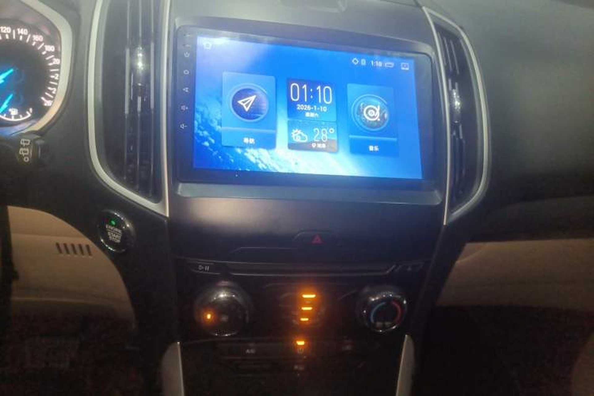 Used Ford Edge 2016 EcoBoost 245 Two-Wheel-Drive Titanium 5-Seater Audio And AC Panel