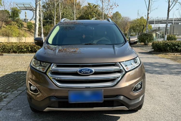 Used Ford Edge 2016 EcoBoost 245 Two-Wheel-Drive Titanium 5-Seater Exterior 3