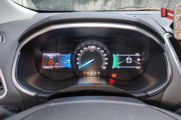 Used Ford Edge 2016 EcoBoost 245 Four-Wheel Drive Titanium Edition 7-Seater Instrument Cluster