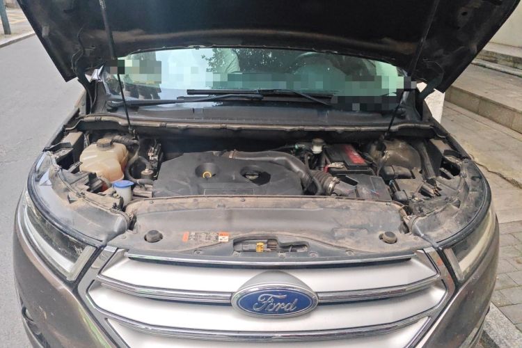Used Ford Edge 2016 EcoBoost 245 Two-Wheel-Drive Titanium 7-Seater Engine Bay