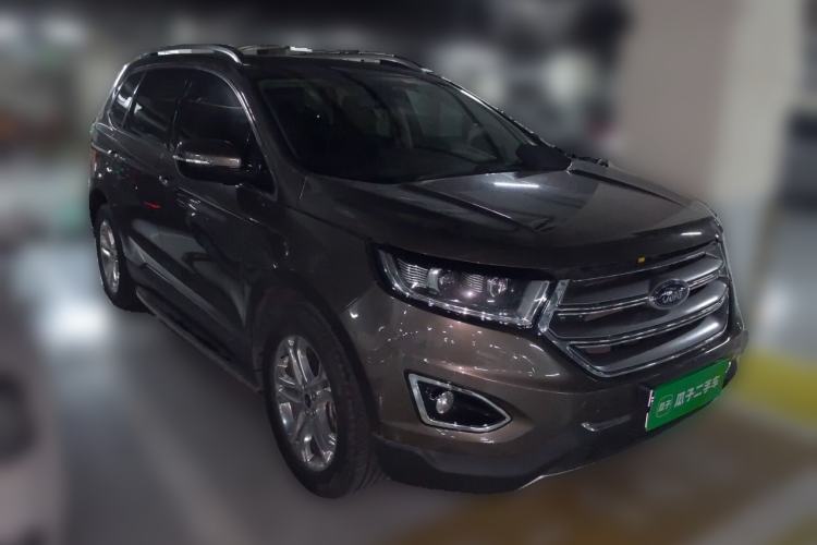Used Ford Edge 2016 EcoBoost 245 Four-Wheel Drive Titanium Edition 7-Seater Front Right 45 Deg